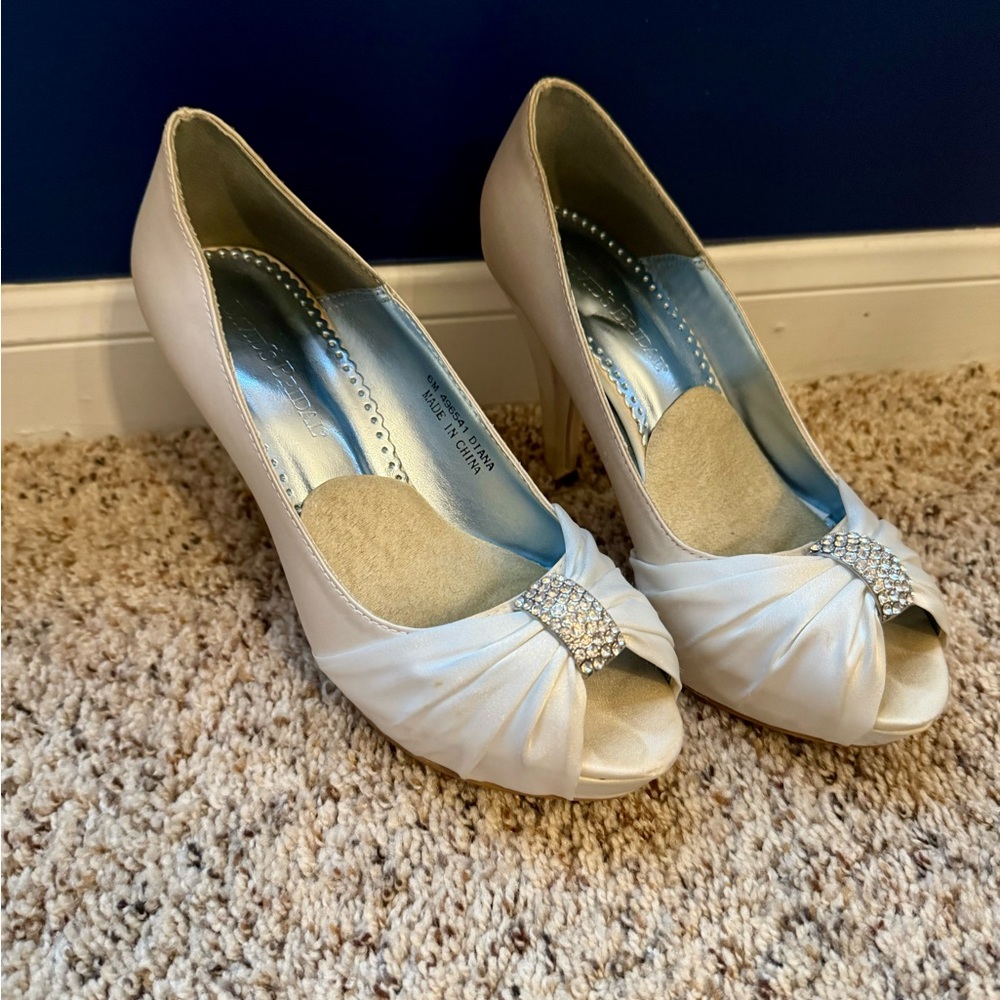 Bridal shoes